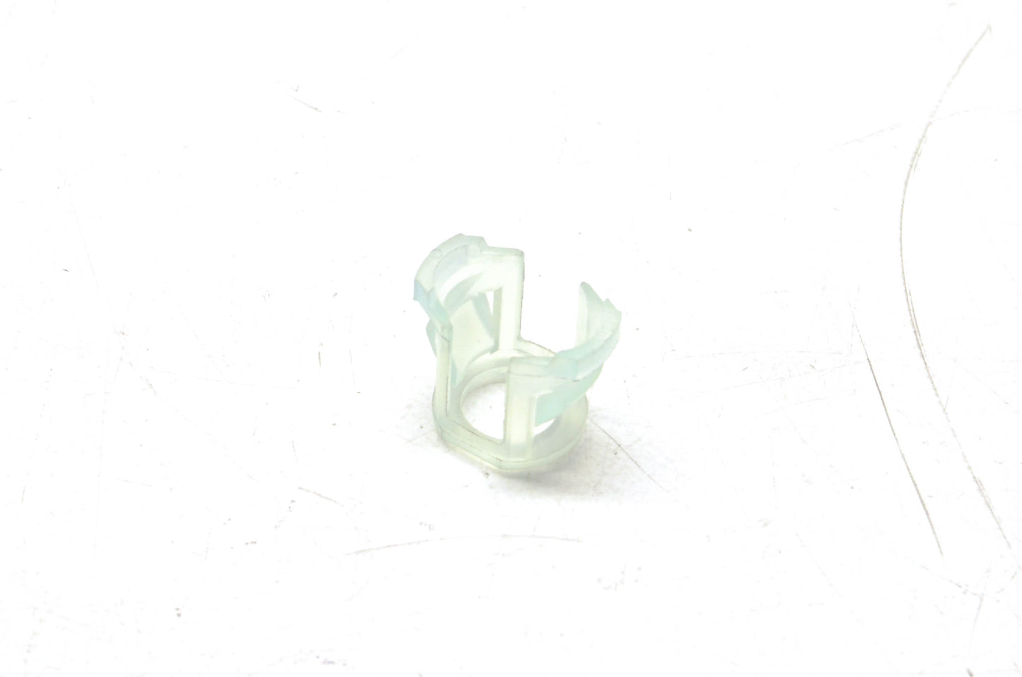 GM 12388064 Fuel Line Retainer NOS
