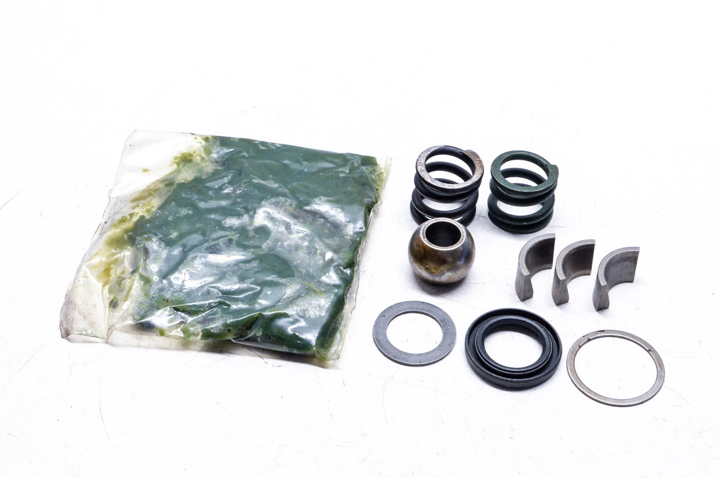 Precision Universal Joint 606 CV Ball Seat Kit NOS
