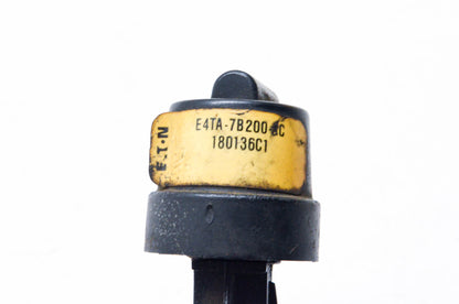 Eaton E4TA-7B200-A, 180136C1 Vacuum Regulator Switch NOS