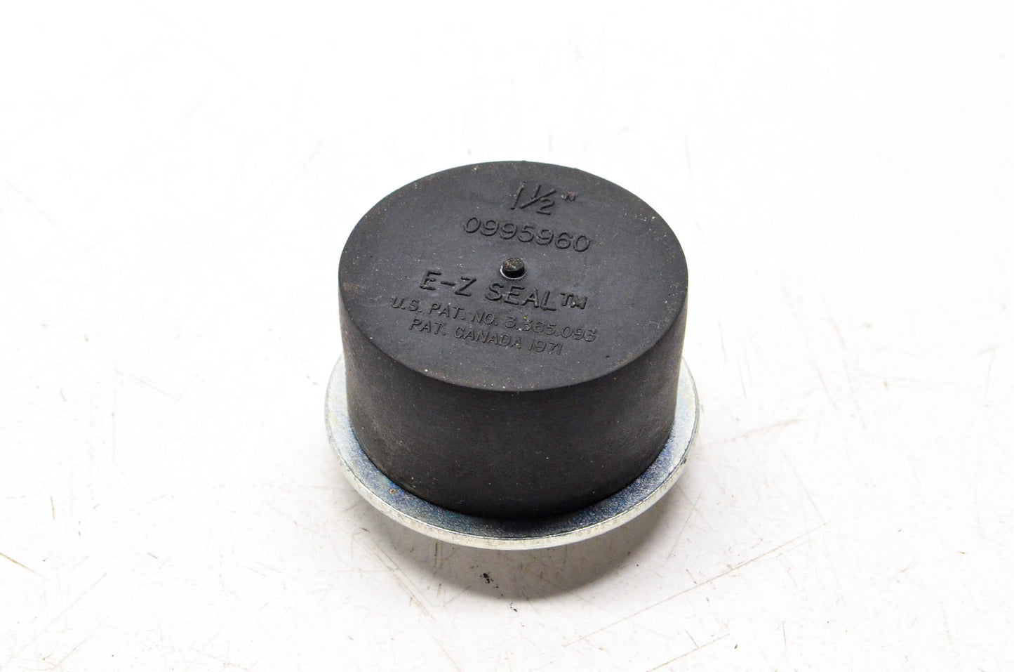 E-Z Seal SAE AP2 99 1 1/2" Plug NOS