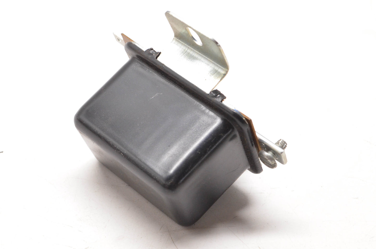 E-Tron 039124, VR 101, AL-169 Voltage Regulator NOS