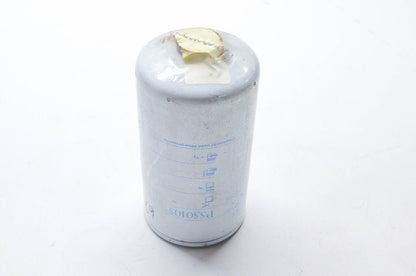 Donaldson P550105 Oil Filter NOS