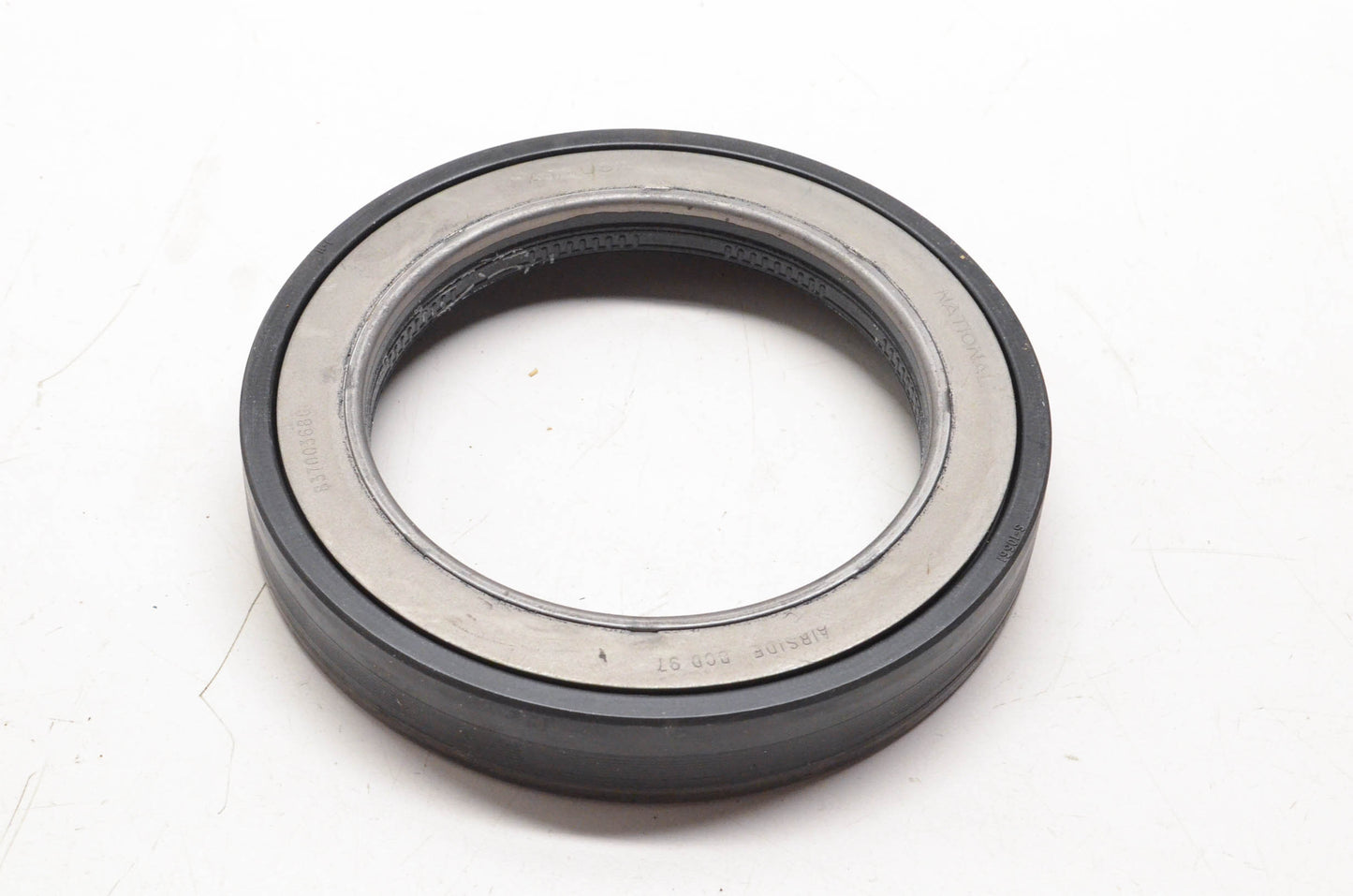 Federal Mogul 370036A Oil Bath Seal NOS