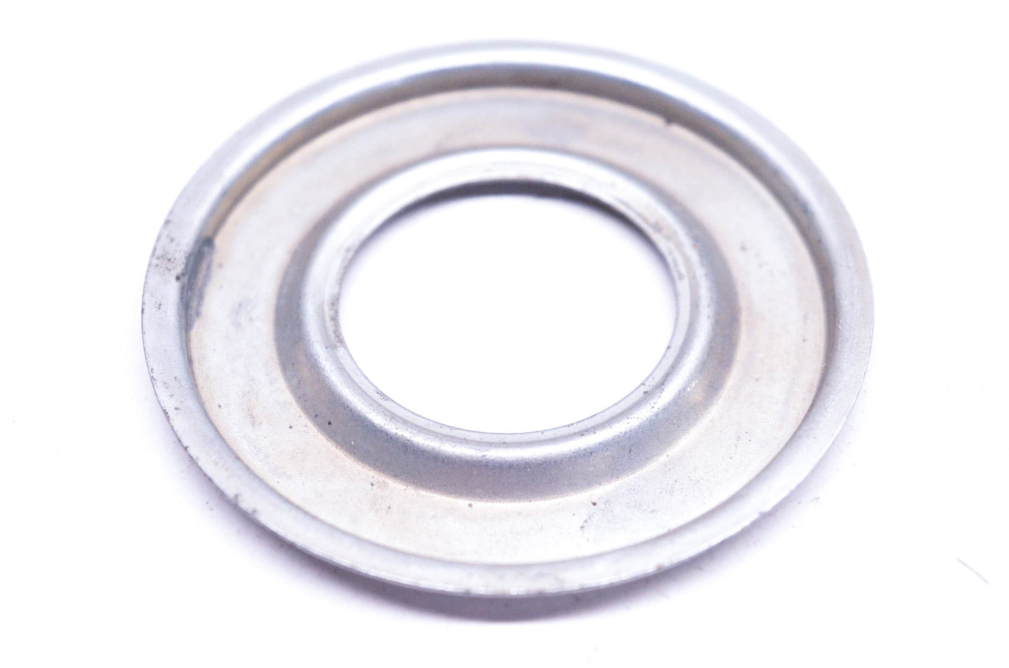New OEM Briggs & Stratton 221653, 691359 Ratchet Retainer Cover NOS