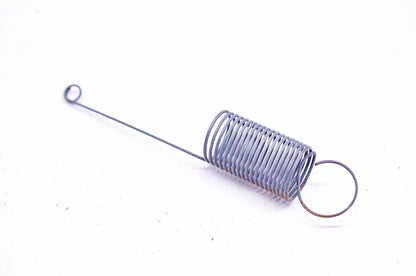 New OEM Briggs & Stratton 260687 Governor Spring NOS