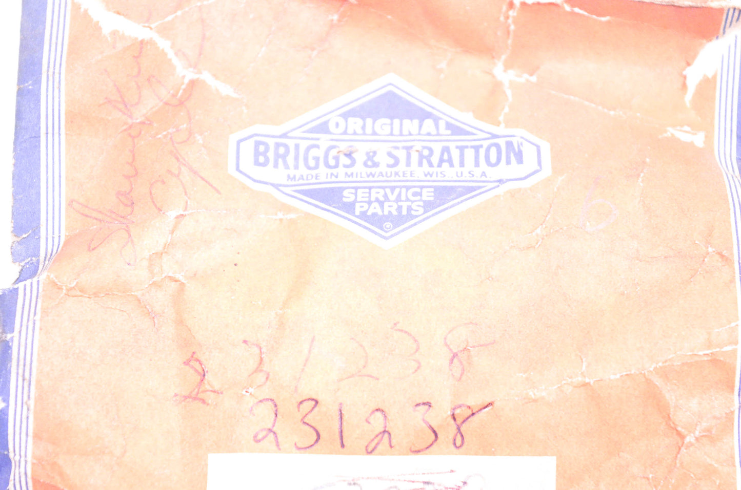 New OEM Briggs & Stratton 231238 Connector NOS