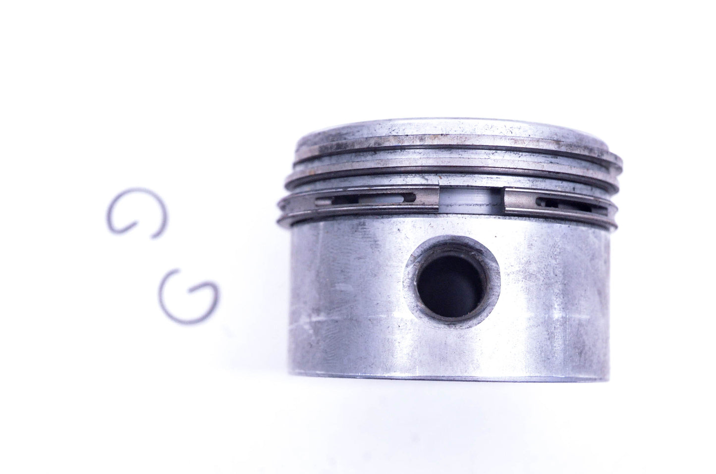 OEM Briggs & Stratton 298904, 515015 Piston Ring Kit