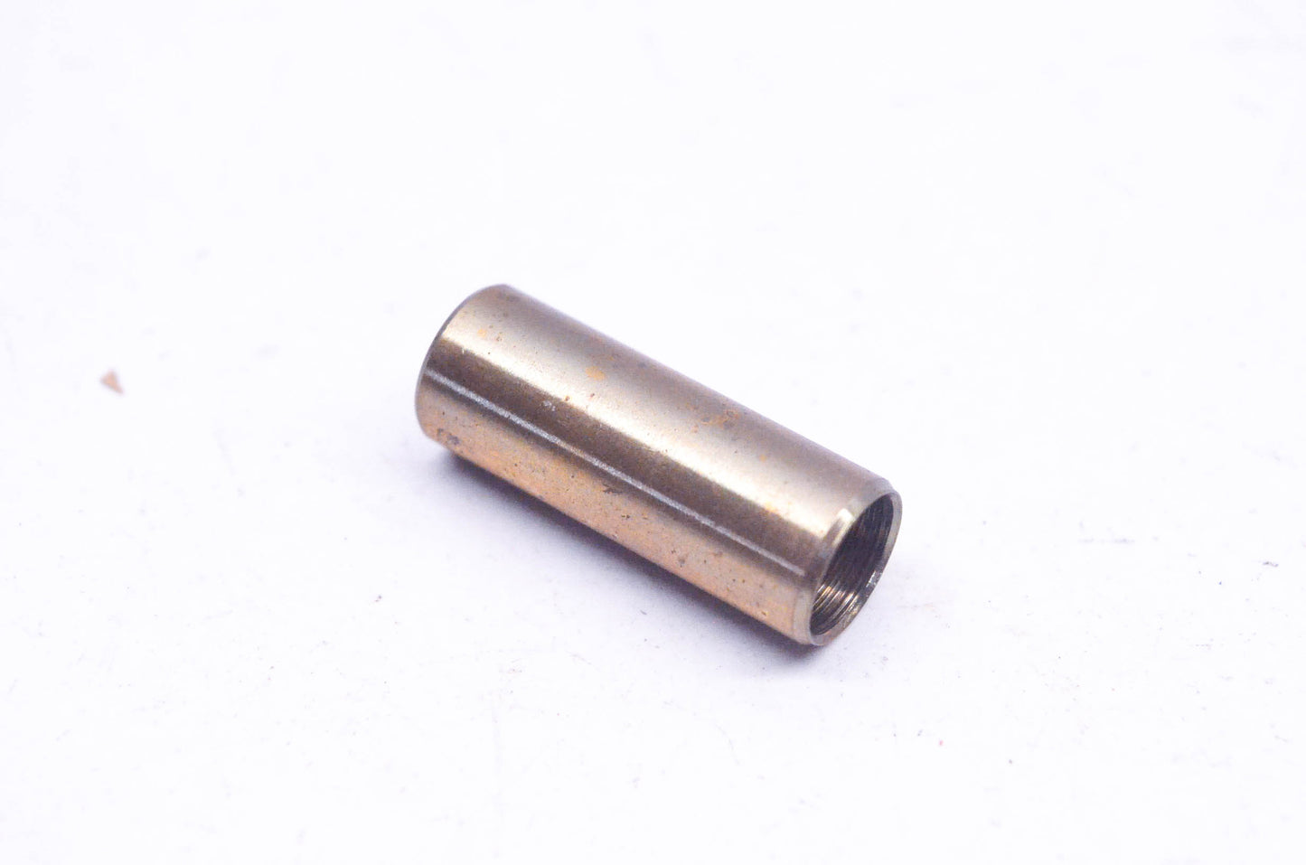 New OEM Briggs & Stratton 230655 Valve Guide Bushing NOS