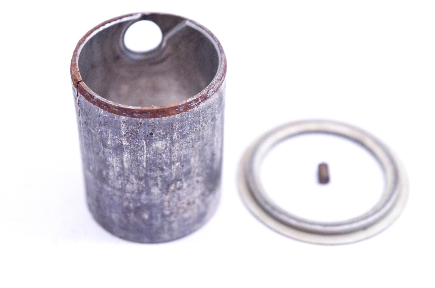 New OEM Briggs & Stratton 69911 Magneto Plate Bushing Kit NOS