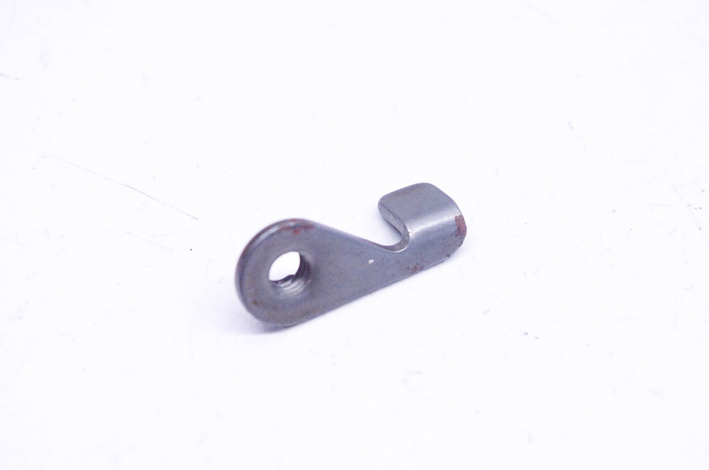 New OEM Briggs & Stratton 220381 Governor Crank Follower NOS