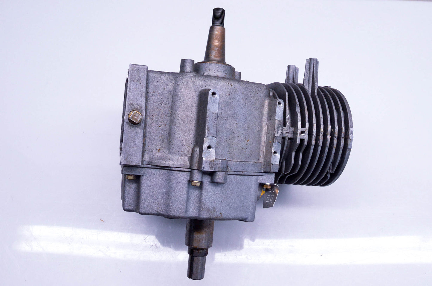 New OEM Tecumseh 756325C, SBH-6325C 4 Cycle Short Block Horizontal Engine NOS