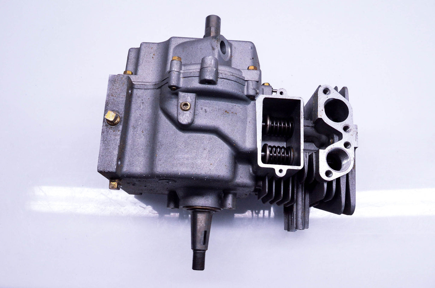 New OEM Tecumseh 756325C, SBH-6325C 4 Cycle Short Block Horizontal Engine NOS