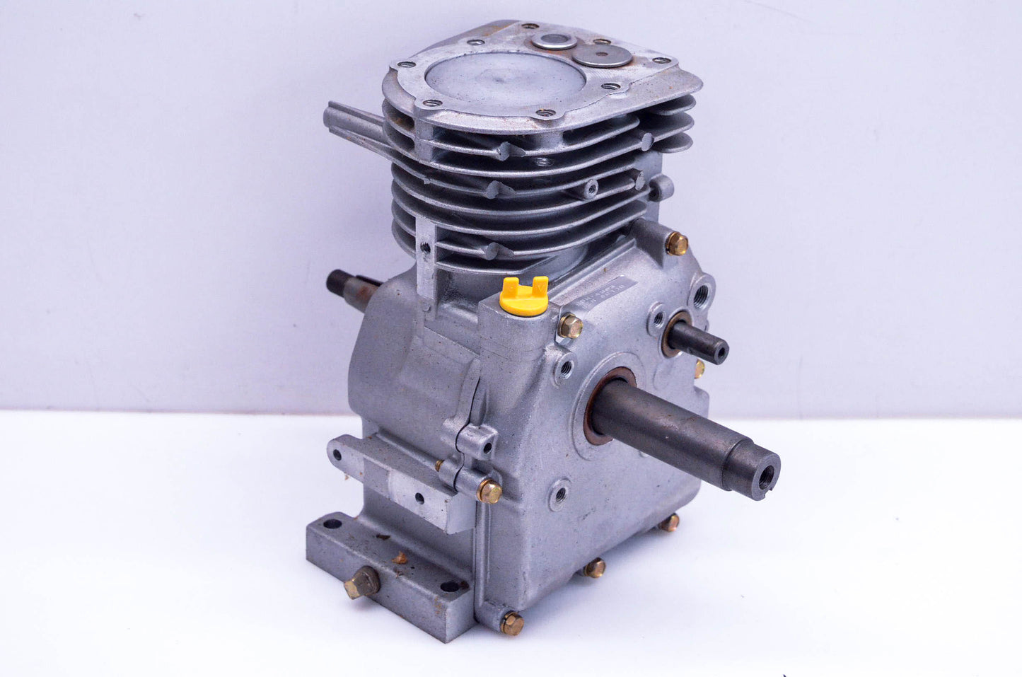 New OEM Tecumseh 754303, SBH-4303 Snow King Short Block NOS