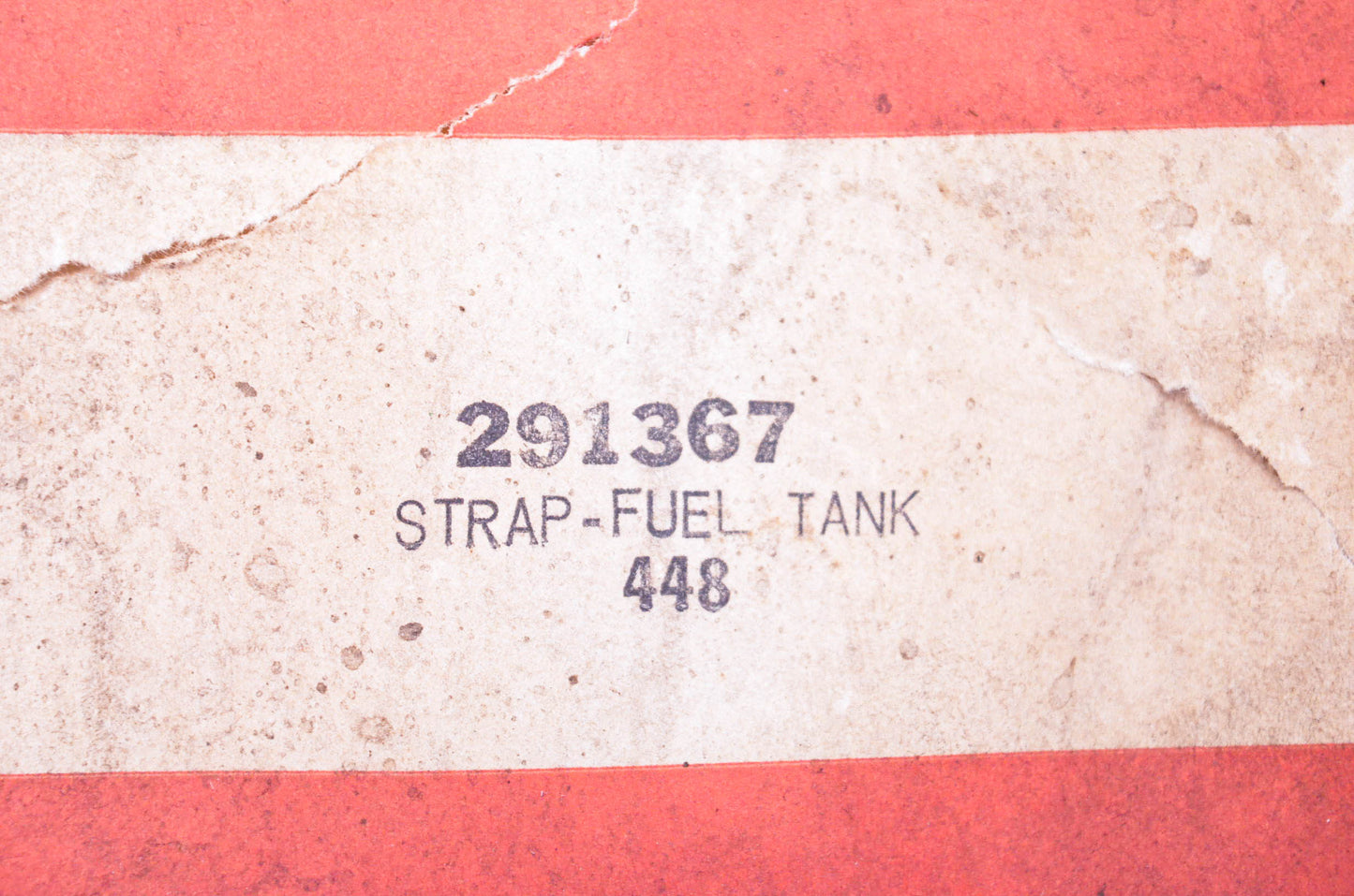 New OEM Briggs & Stratton 291367 Fuel Tank Strap NOS