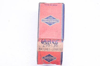 New OEM Briggs & Stratton 298436 Starter Ratchet NOS