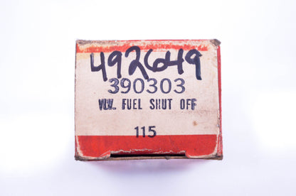 New OEM Briggs & Stratton 390303, 492649 Shut Off Valve NOS