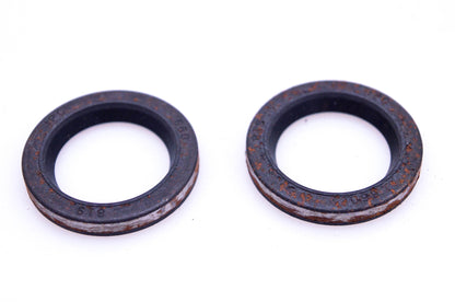 New OEM Briggs & Stratton 299819 Oil Seals QTY 2 NOS