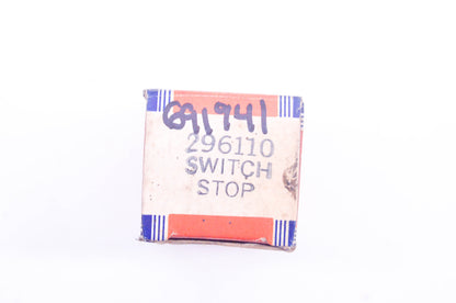New OEM Briggs & Stratton 296110, 691741 Stop Switch Part NOS