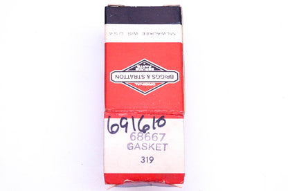 New OEM Briggs & Stratton 68667, 691610 Gaskets Qty 2 NOS