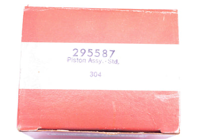 New OEM Briggs & Stratton 295587, 294203 Piston Kit NOS
