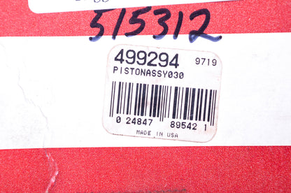 New OEM Briggs & Stratton 499294, 515312 Piston Kit NOS