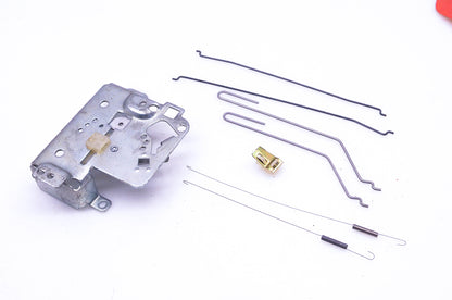 New OEM Briggs & Stratton 396349 Governor Plate Kit NOS