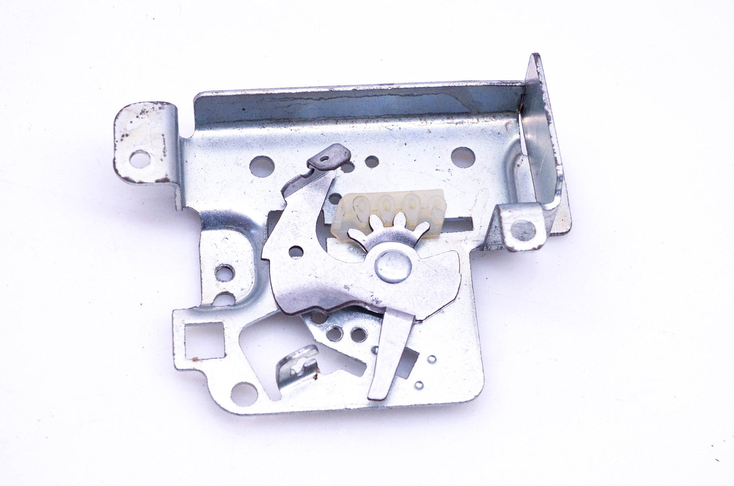 New OEM Briggs & Stratton 396349 Governor Plate Kit NOS