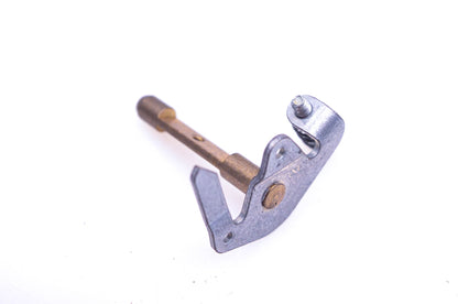 New OEM Briggs & Stratton 299692 Throttle Shaft Assembly NOS