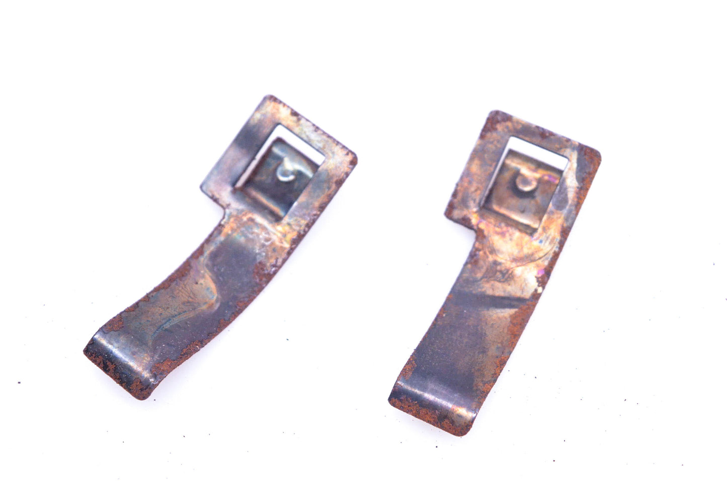 New OEM Tecumseh 590446 Clips Qty 2 NOS