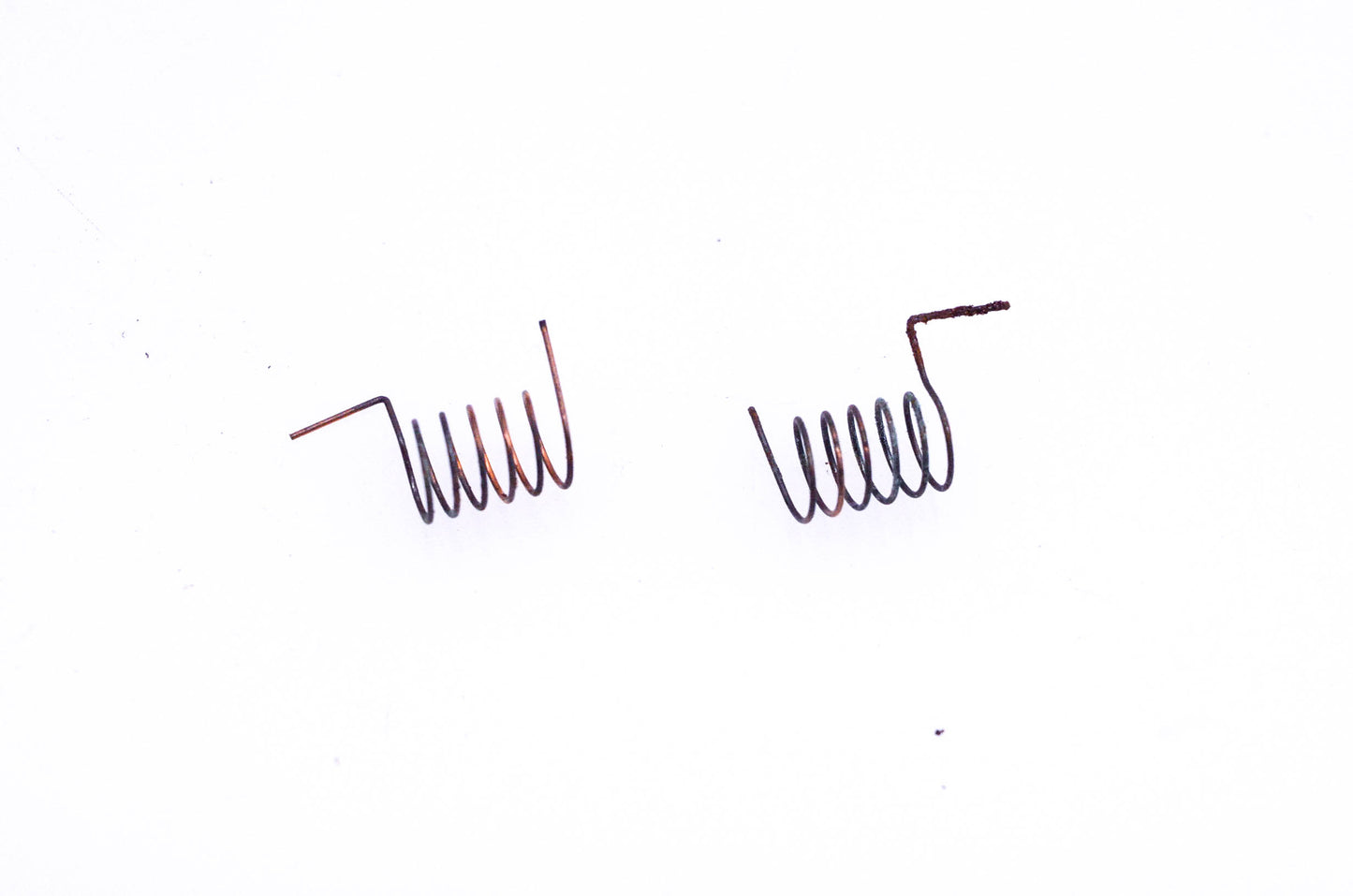 New OEM Tecumseh 590454 Starter Springs Qty 2 NOS