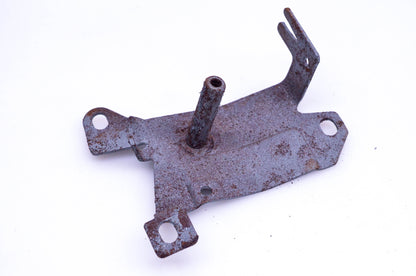 New OEM Tecumseh 590439A Recoil Starter Mount Bracket NOS