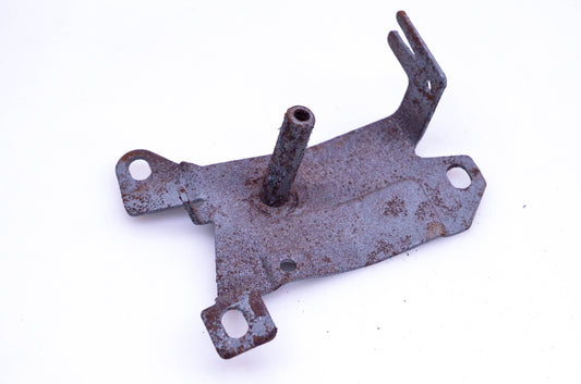 New OEM Tecumseh 590439A Recoil Starter Mount Bracket NOS