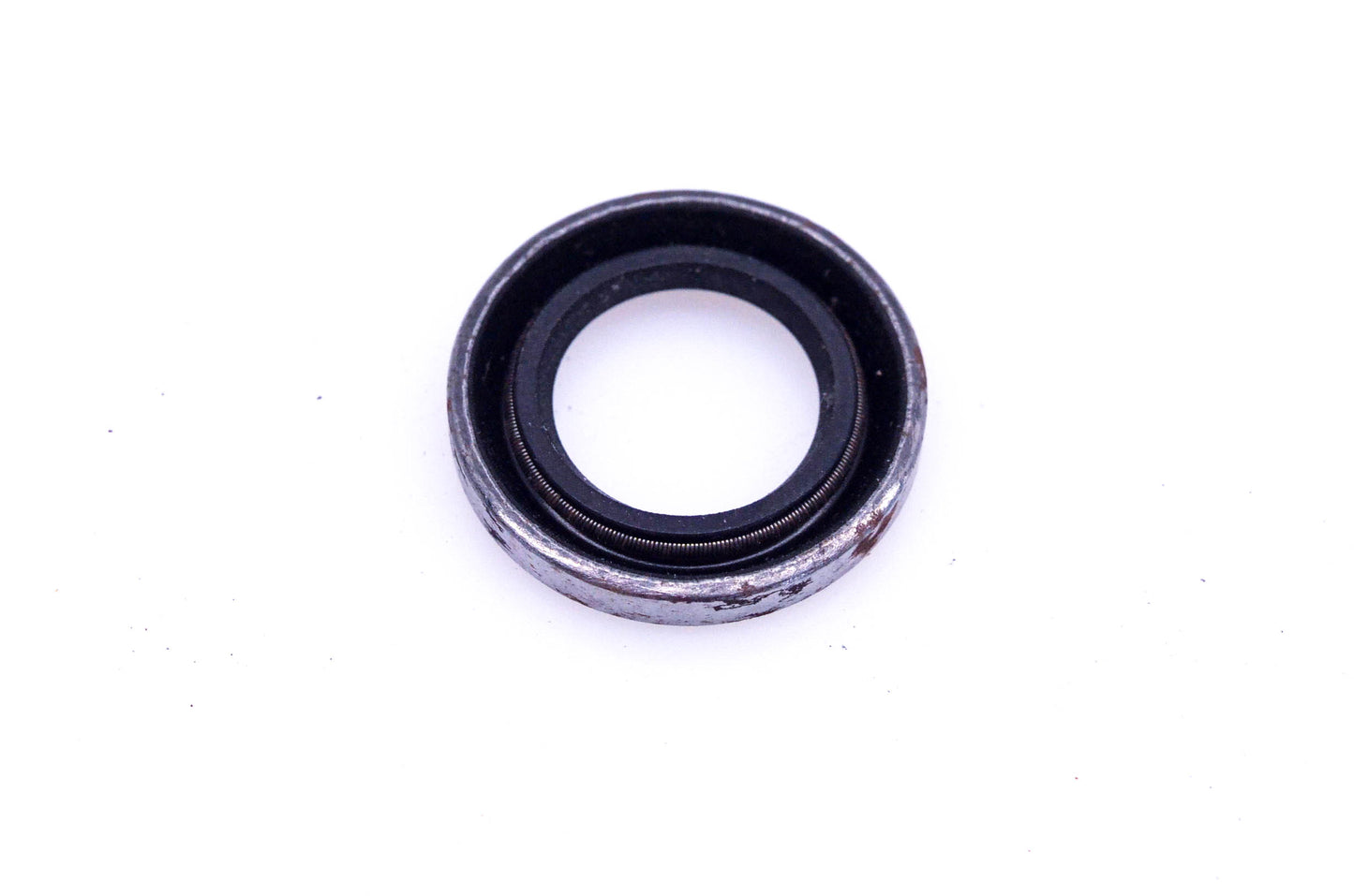 New OEM Tecumseh 29183 Oil Seal NOS