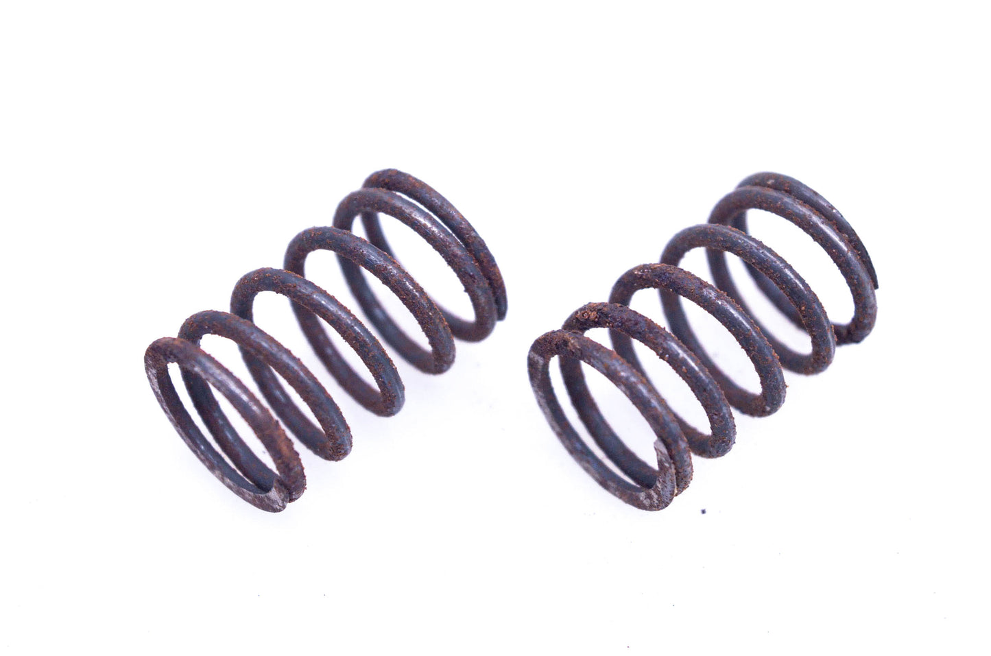 New OEM Tecumseh 24772 Valve Springs Qty 2 NOS