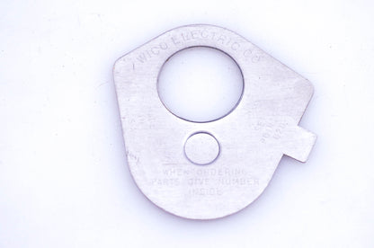 New OEM Tecumseh 27521 Cover Plate NOS