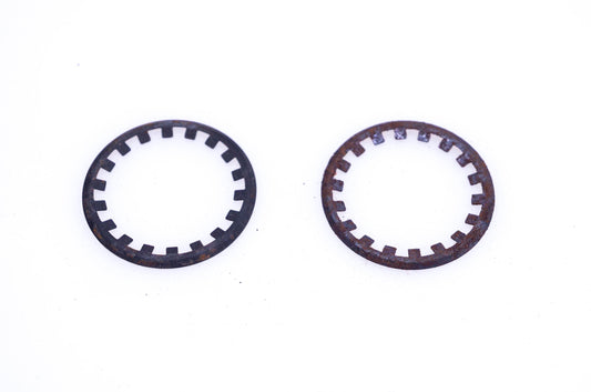New OEM Tecumseh 29723 Retaining Rings Qty 2 NOS