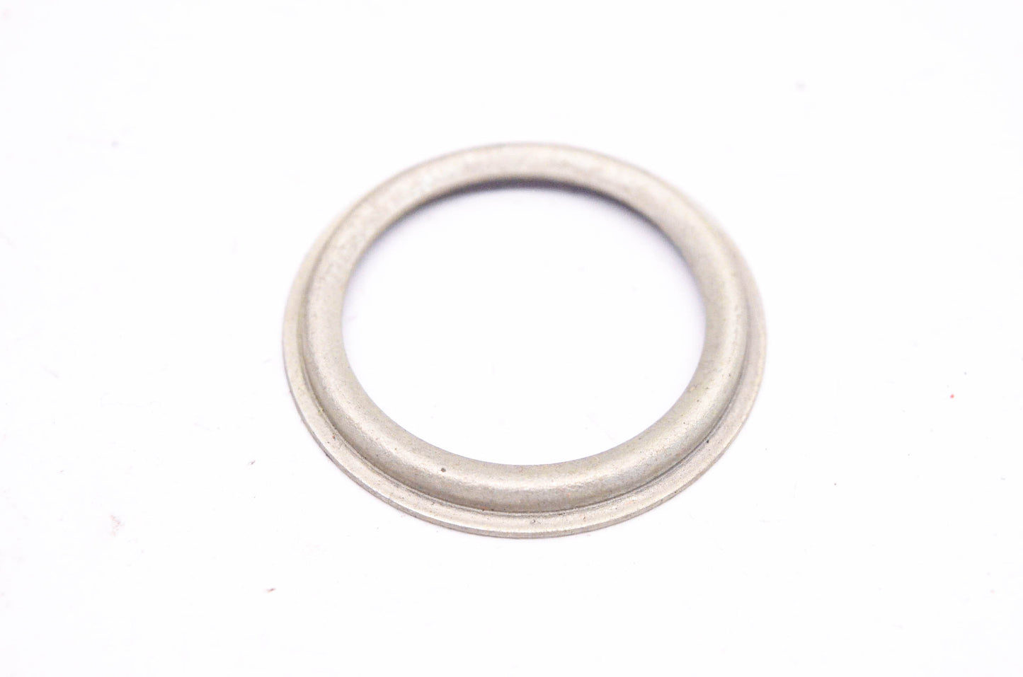 New OEM Briggs & Stratton 62346 Oil Retainer Ring NOS