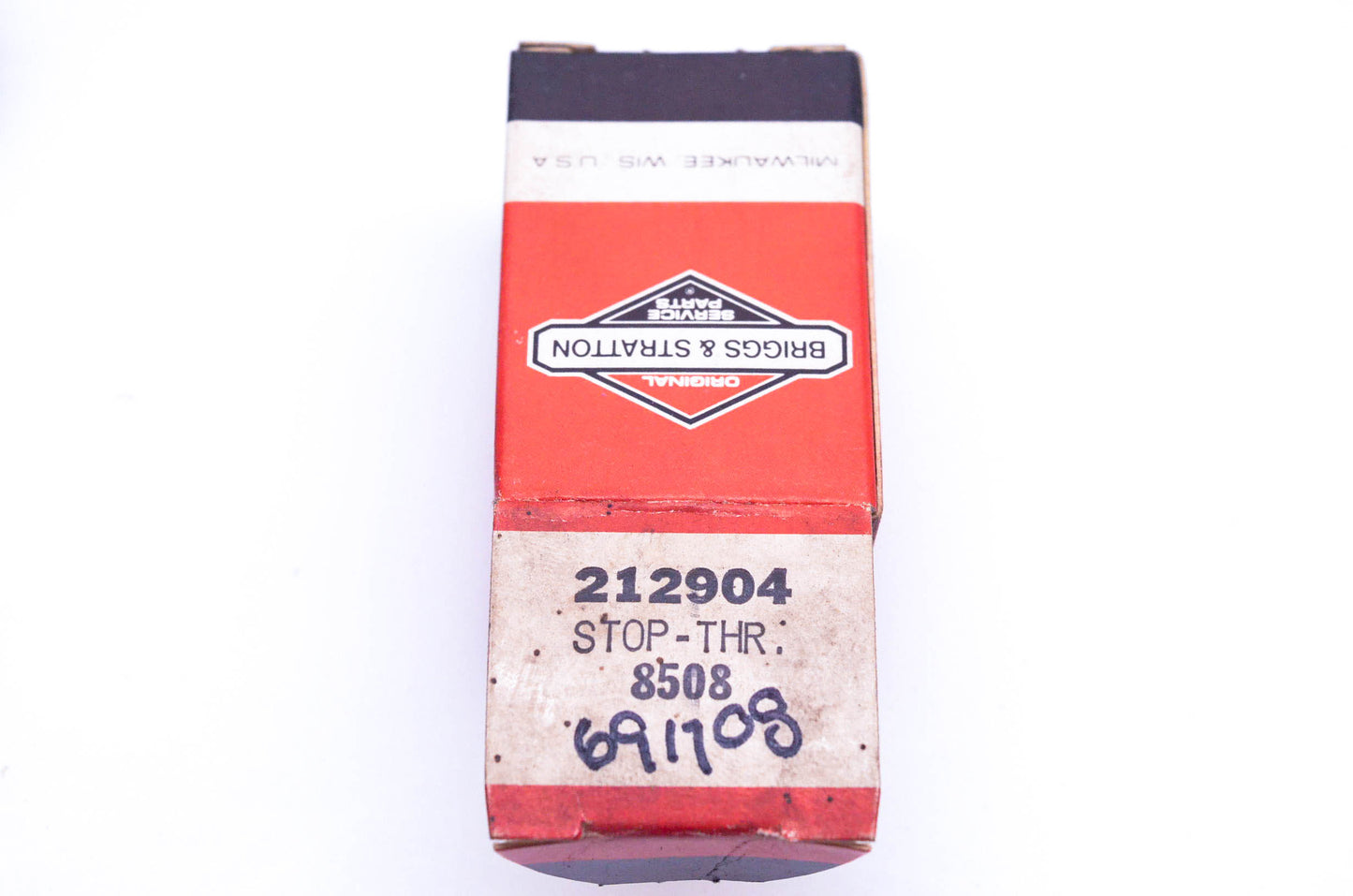 New OEM Briggs & Stratton 212904, 691708 Throttle Stops Qty 2 NOS