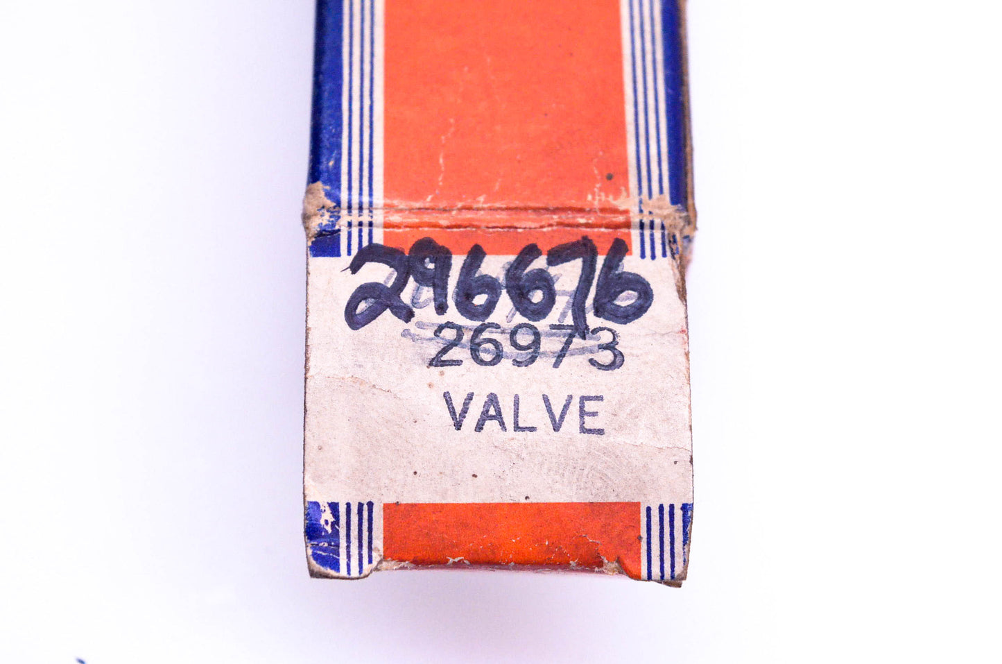 New OEM Briggs & Stratton 26973, 296676 Exhaust Valve NOS