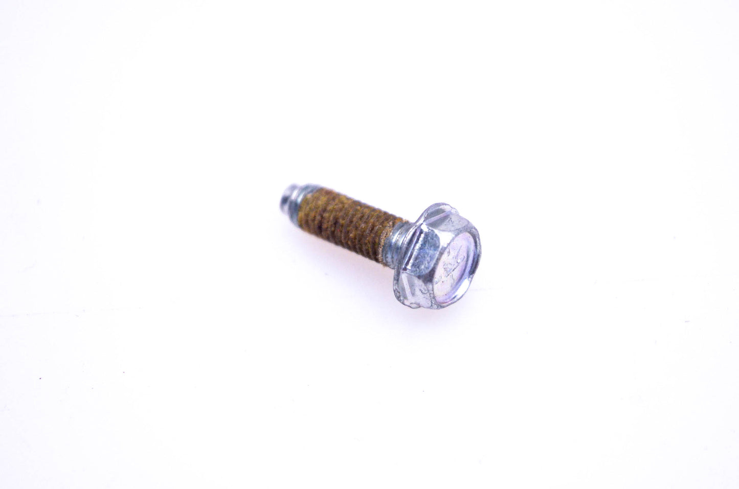 New OEM Briggs & Stratton 94121, 692523 Air Cleaner Screw NOS