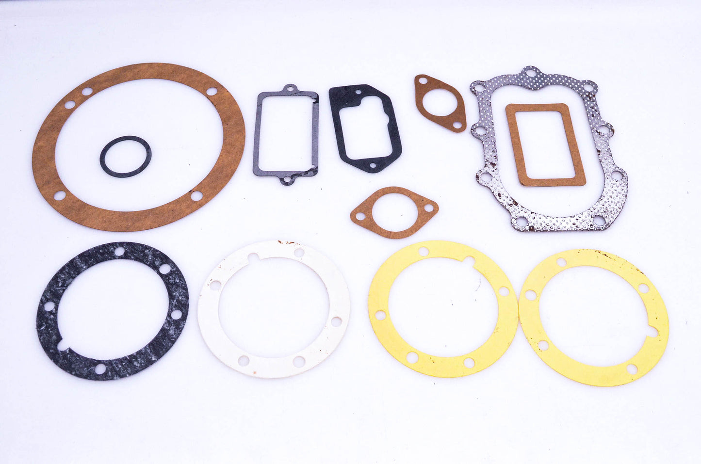 New OEM Briggs & Stratton 299101 Gasket Kit NOS