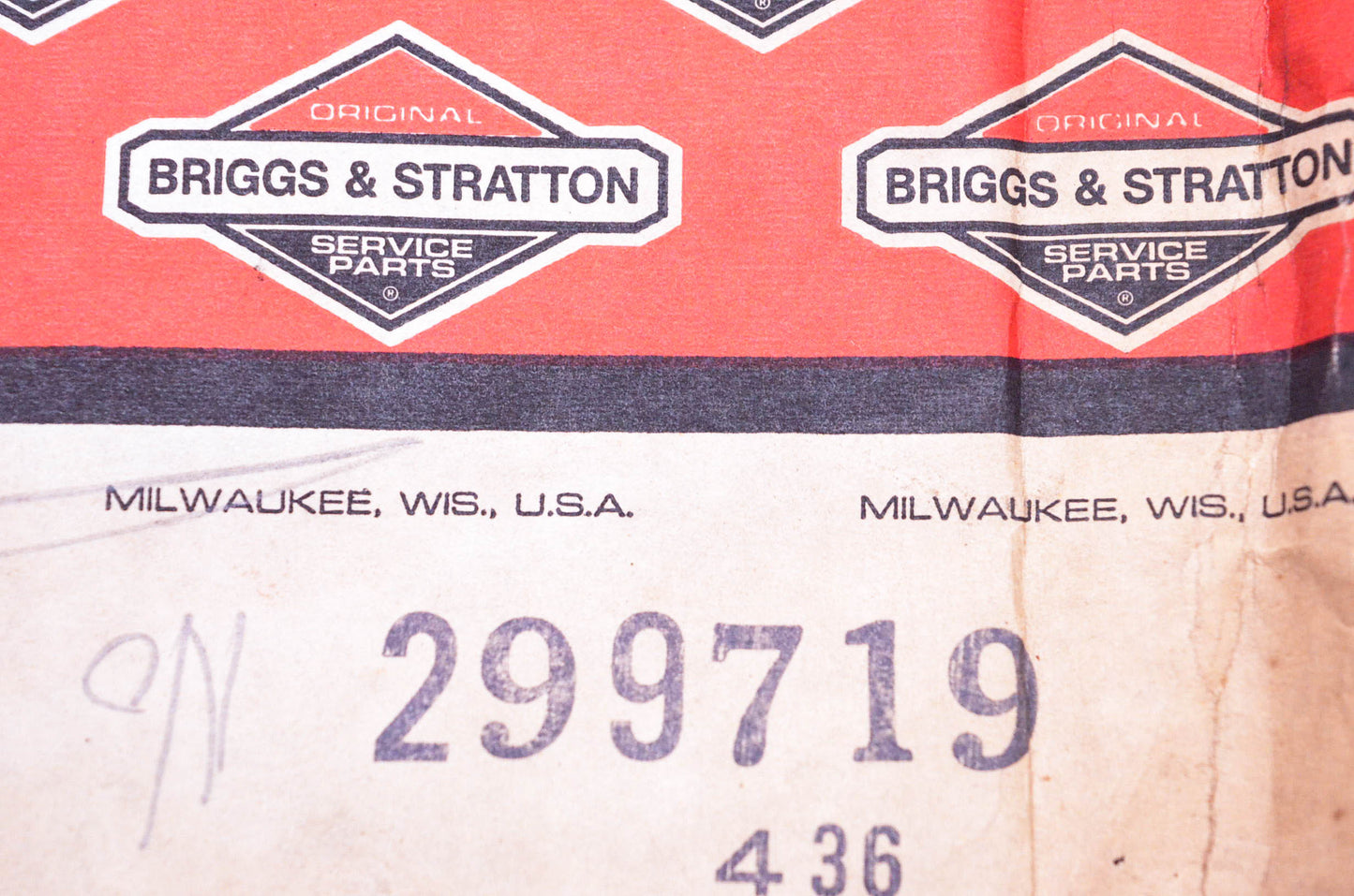 New OEM Briggs & Stratton 299719 Gasket Kit NOS