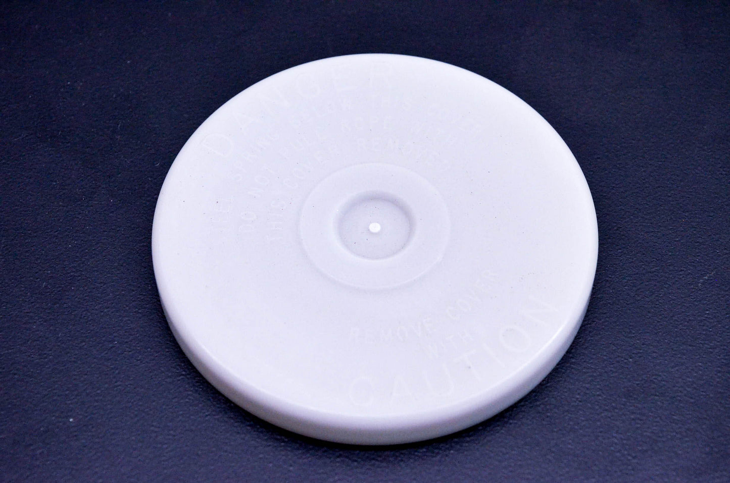 New OEM Briggs & Stratton 280021 Pulley Cover NOS