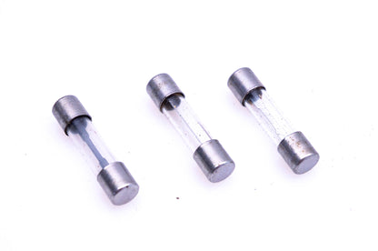 BUSS SFE 14 14amp Fuses Qty 3 NOS