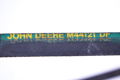 New OEM John Deere M44121 V Belt NOS