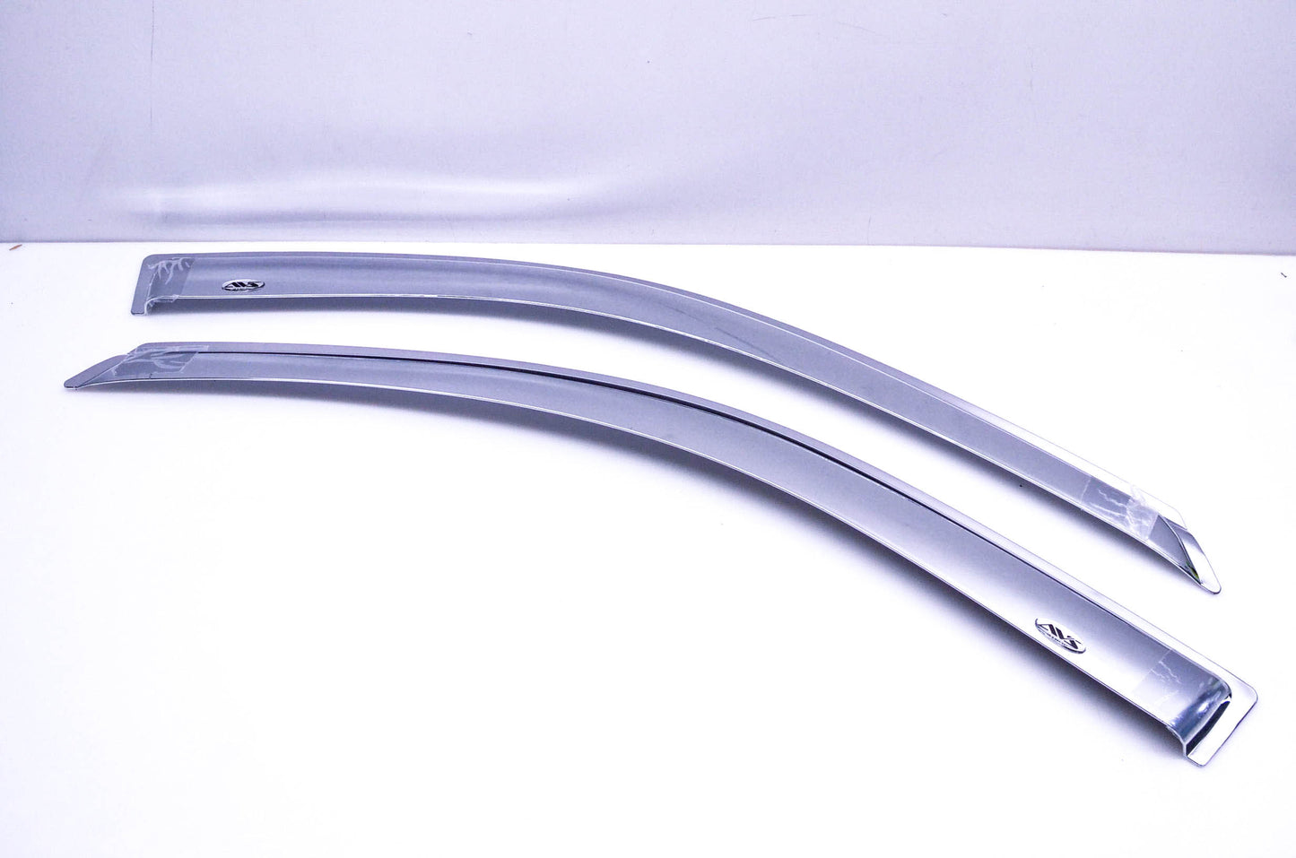 AVS 684109 Chrome Front Window Vent Visor Kit NOS