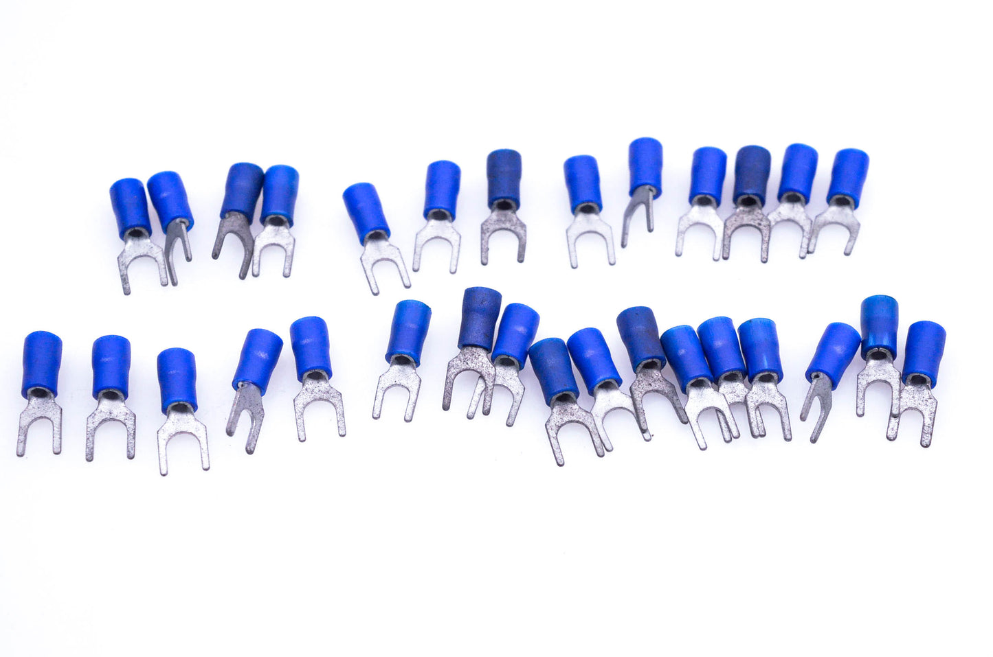 Aftermarket Blue 16-14 Fork Connectors Qty 30 NOS