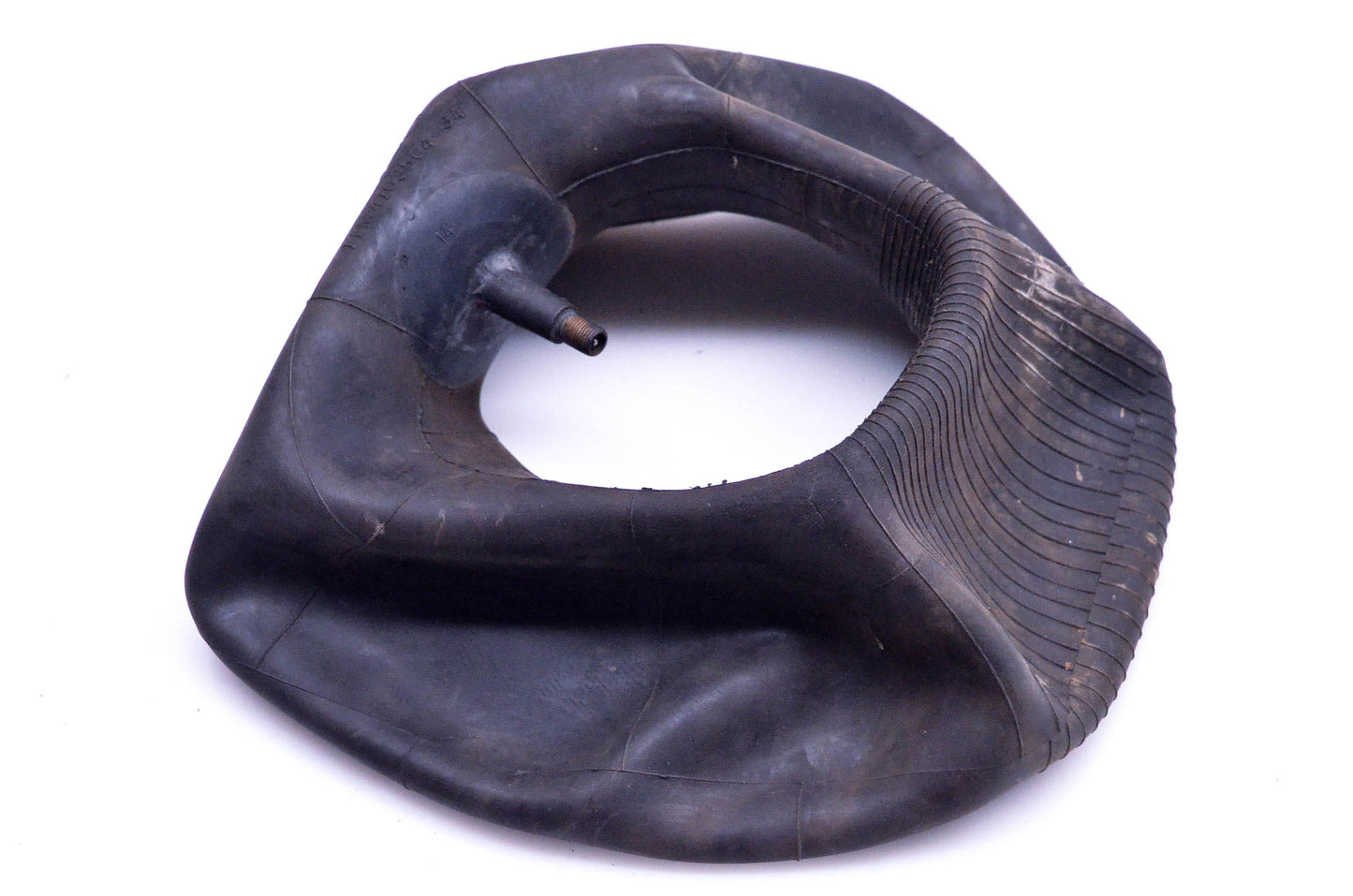 Cheng Shin HQ003-17 4.10/3.50-4 Inner Tube Straight Stem
