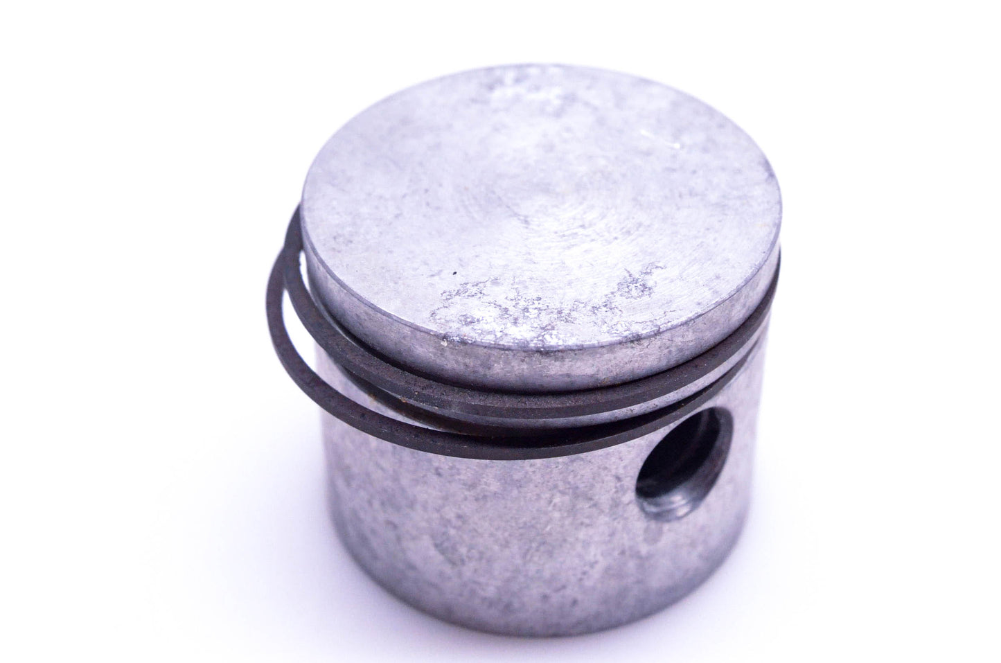 New OEM Tecumseh 310230A Piston Kit NOS
