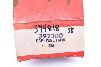 New OEM Briggs & Stratton 392300, 394818 Fuel Tank Cap NOS